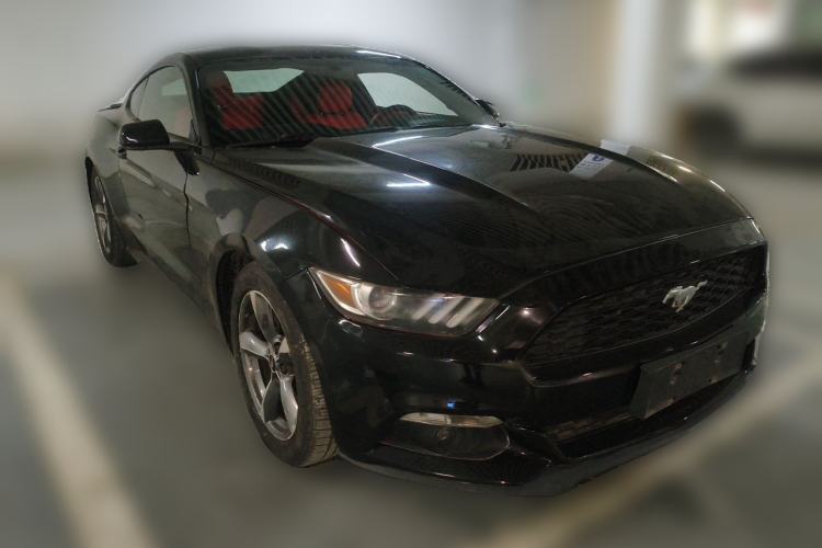 Used Ford Mustang 2015 2.3T Performance Edition Front Right 45 Deg