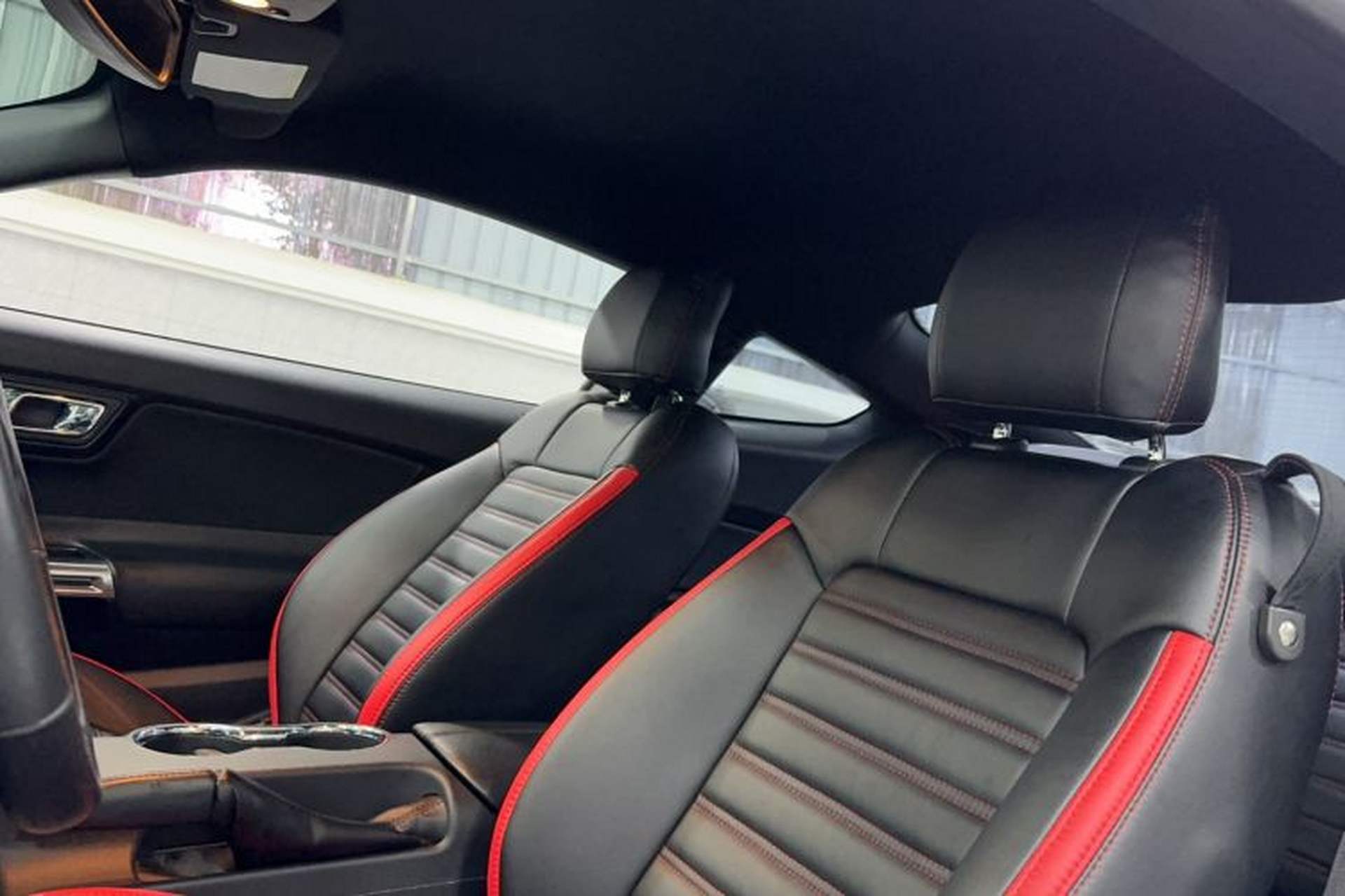 Used Ford Mustang 2015 2.3T Automatic U.S.-Spec Version Headliner