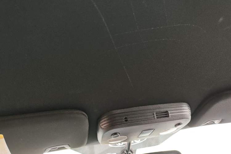 Used Ford Mustang 2015 2.3T Automatic U.S.-Spec Version Headliner