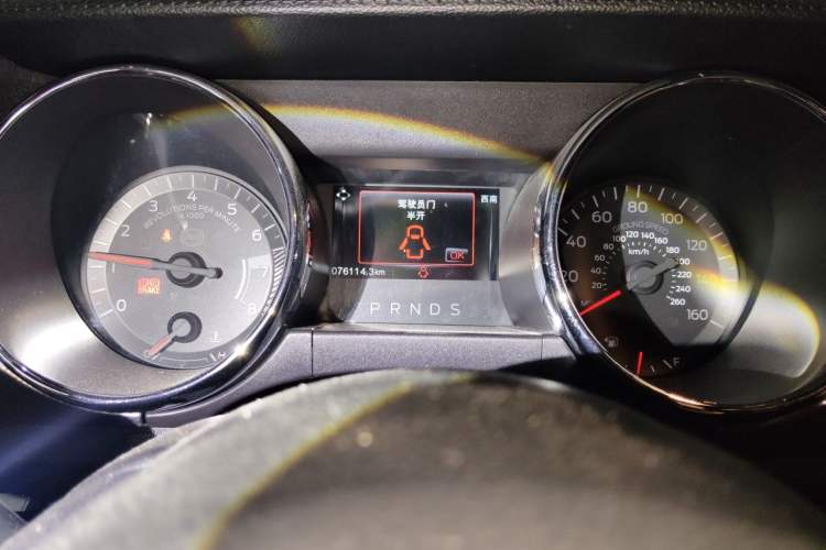 Used Ford Mustang  Instrument Cluster