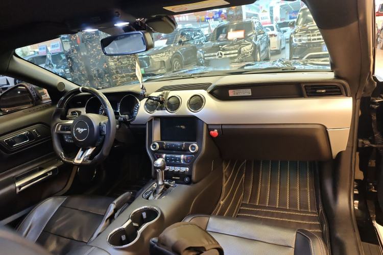 Used Ford Mustang 2015 2.3T Performance Edition Interior 2