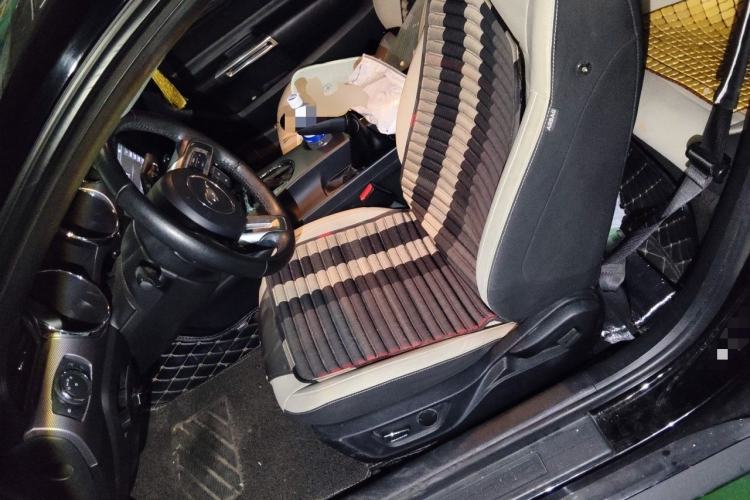 Used Ford Mustang  Left Front Seat