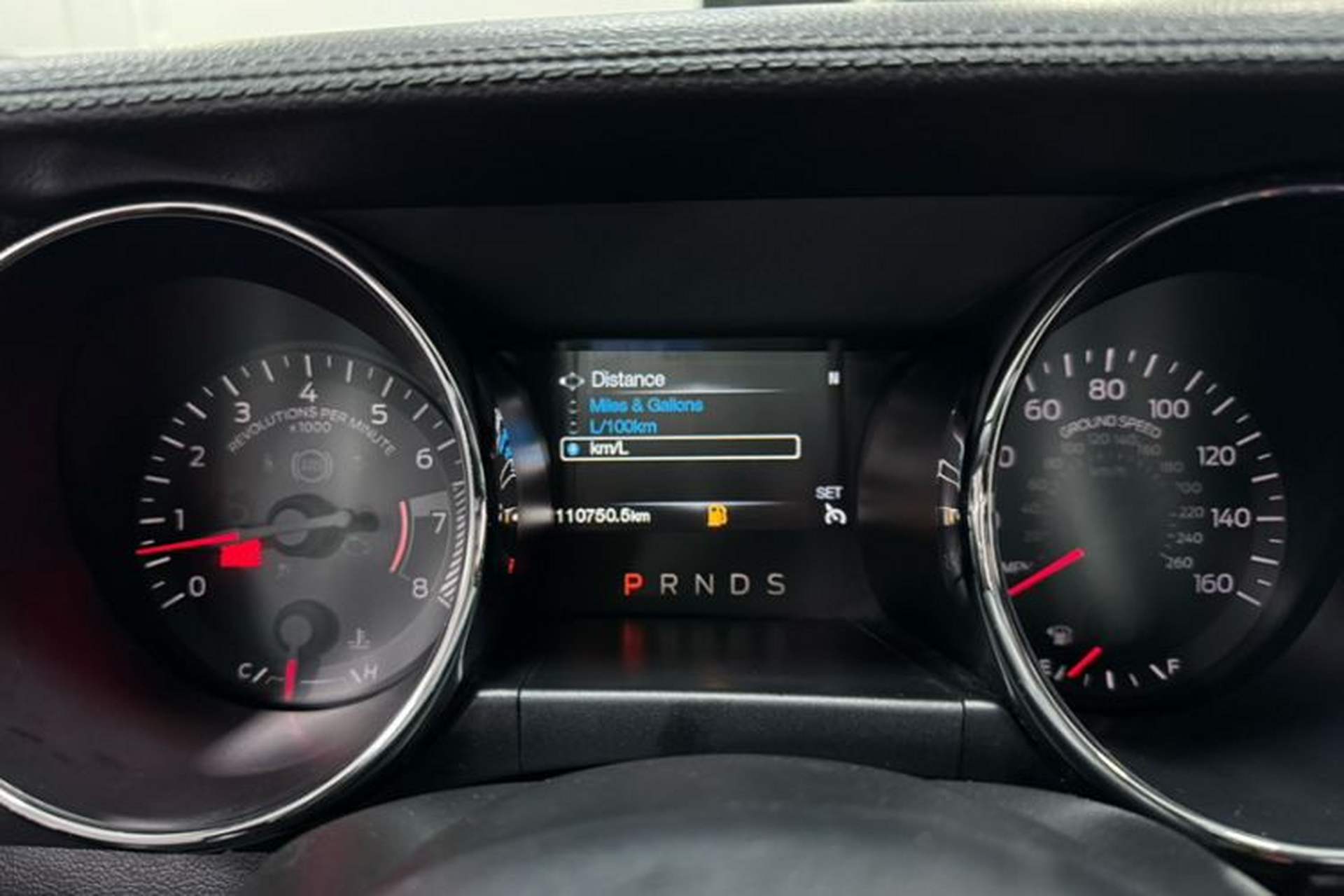 Used Ford Mustang 2015 2.3T Automatic U.S.-Spec Version Odometer Close Up
