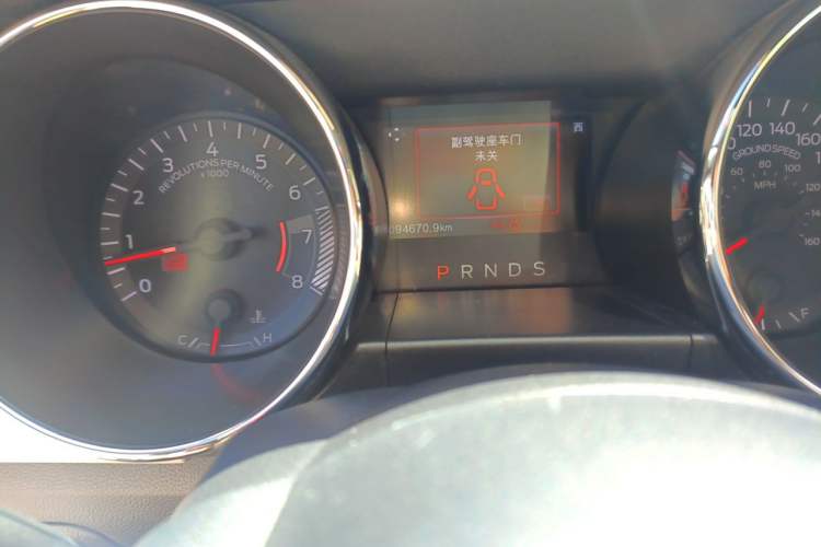Used Ford Mustang 2015 2.3T Performance Edition Odometer Close Up