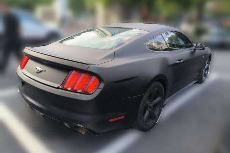 Used Ford Mustang  Rear Right 45 Deg