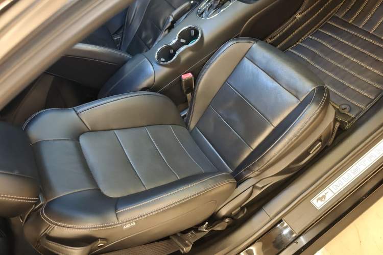 Used Ford Mustang 2015 2.3T Performance Edition Right Front Seat