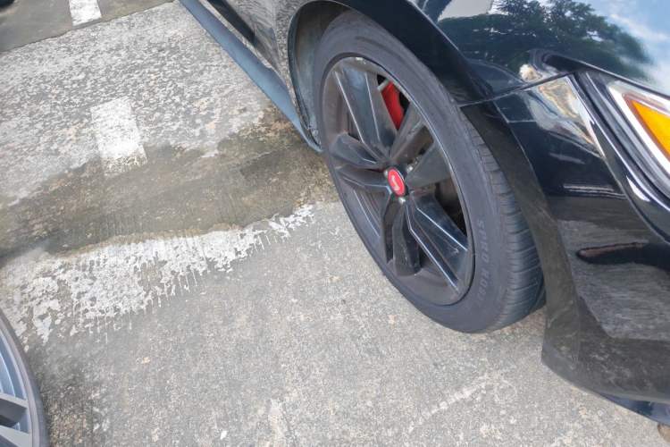Used Ford Mustang 2015 2.3T Performance Edition Right Front Wheel Hub