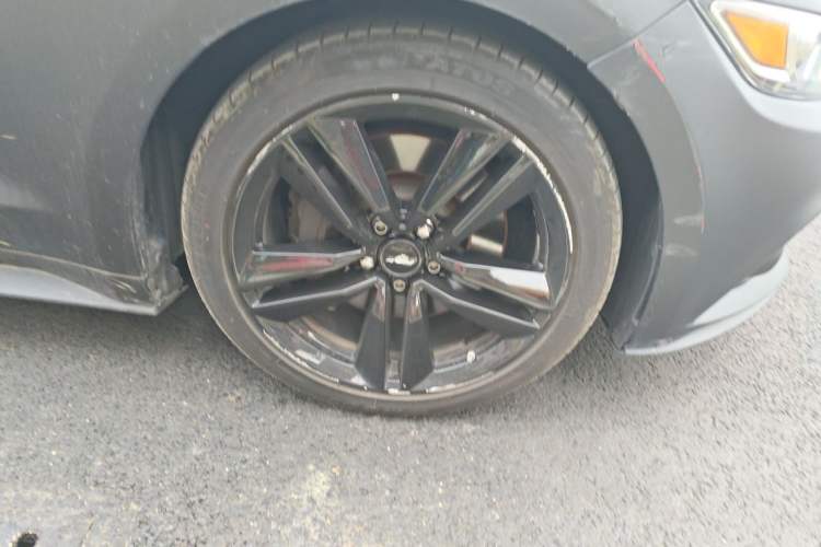 Used Ford Mustang 2015 2.3T Performance Edition Right Front Wheel Hub