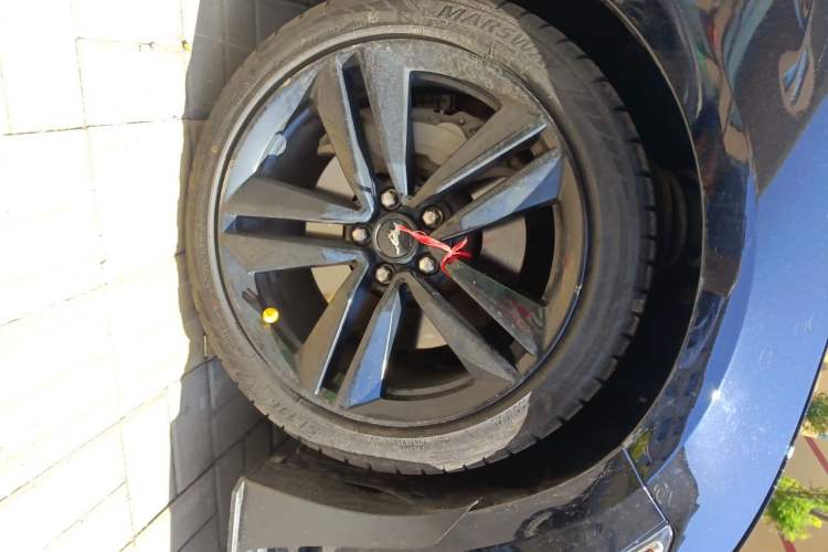 Used Ford Mustang 2015 2.3T Performance Edition Right Front Wheel Hub