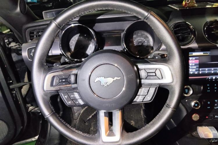 Used Ford Mustang  Steering Wheel