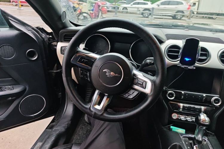 Used Ford Mustang 2015 2.3T Performance Edition Steering Wheel