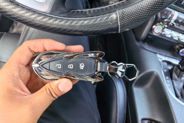 Used Ford Mustang  Vehicle Key