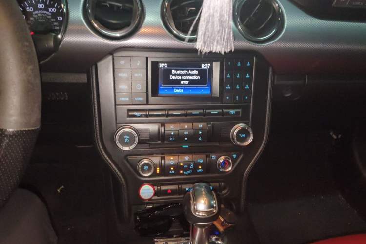 Used Ford Mustang  Audio And AC Panel