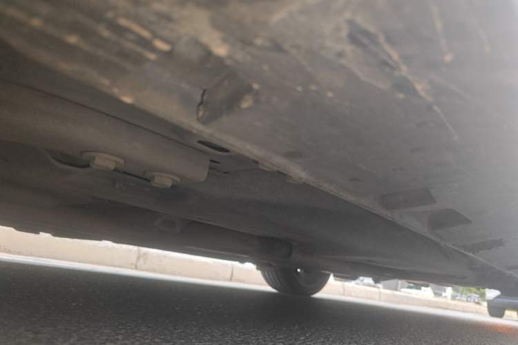 Used Ford Mustang  Chassis Front Left