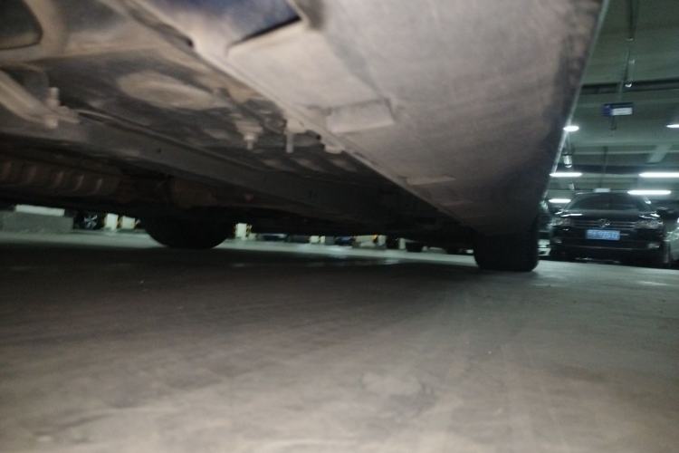 Used Ford Mustang  Chassis Front Right
