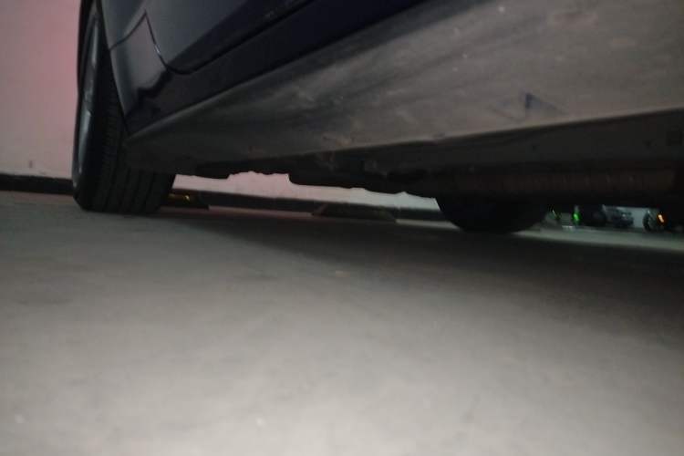 Used Ford Mustang  Chassis Rear Right