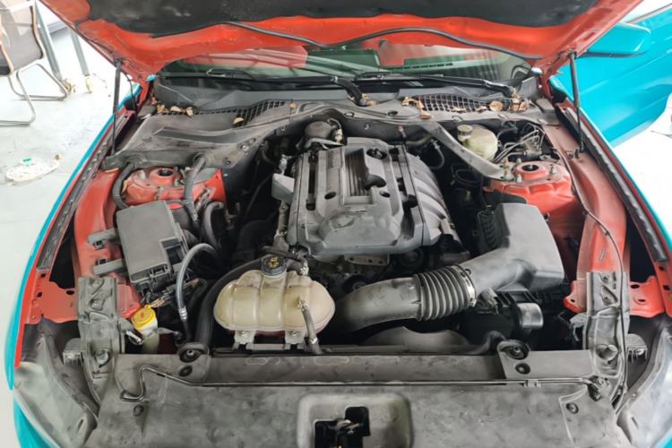 Used Ford Mustang 2015 2.3T Automatic U.S.-Spec Version Engine Bay