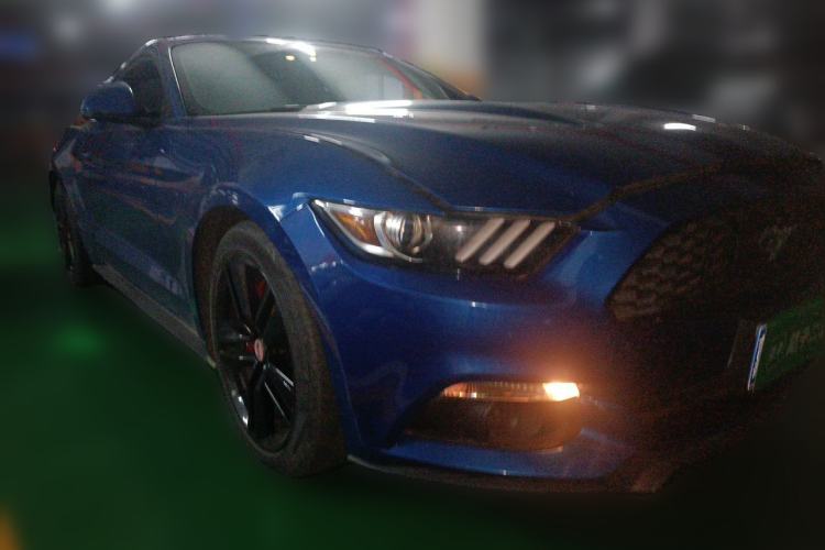 Used Ford Mustang 2015 2.3T Performance Edition Front Right 45 Deg
