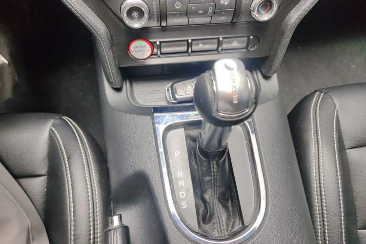 Used Ford Mustang  Gear Lever