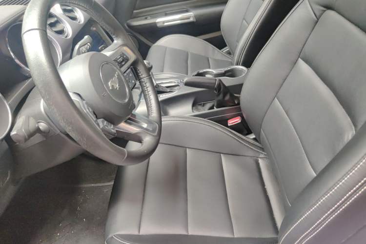 Used Ford Mustang  Left Front Seat