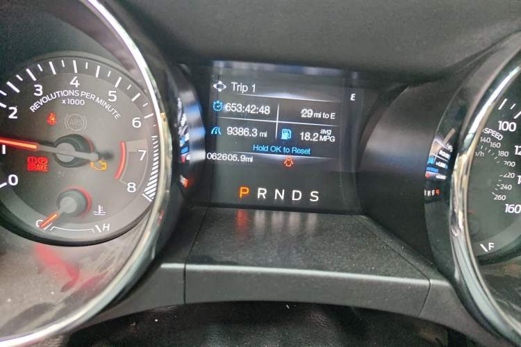 Used Ford Mustang 2015 2.3T Performance Edition Odometer Close Up