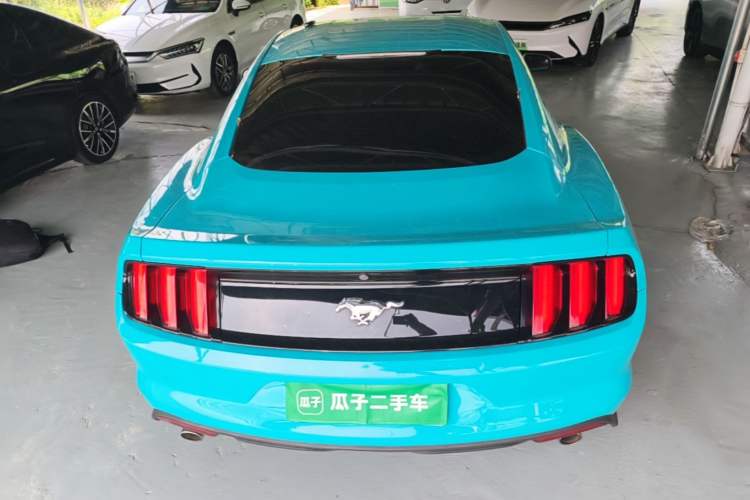 Used Ford Mustang 2015 2.3T Automatic U.S.-Spec Version Rear