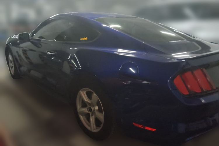 Used Ford Mustang  Rear Left 45 Deg