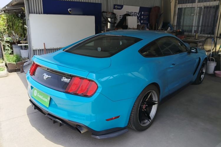 Used Ford Mustang 2015 2.3T Automatic U.S.-Spec Version Rear Right 45 Deg