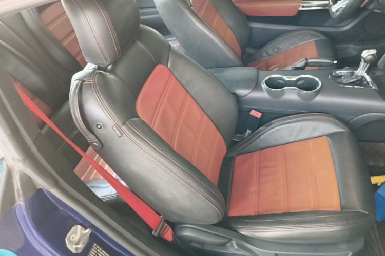 Used Ford Mustang 2015 2.3T Automatic U.S.-Spec Version Right Front Seat