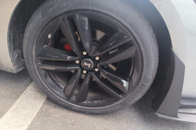 Used Ford Mustang 2015 2.3T Performance Edition Right Front Wheel Hub