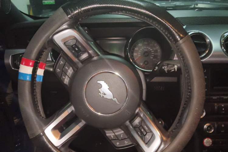 Used Ford Mustang  Steering Wheel