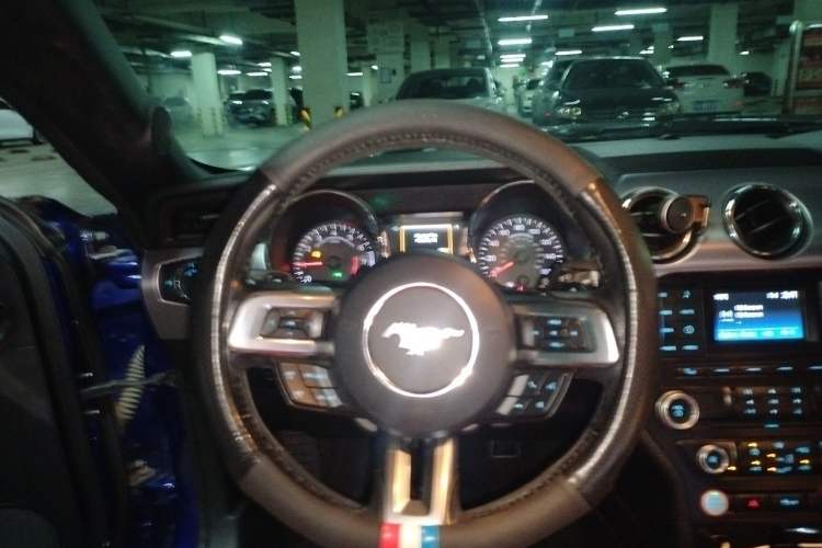 Used Ford Mustang  Steering Wheel
