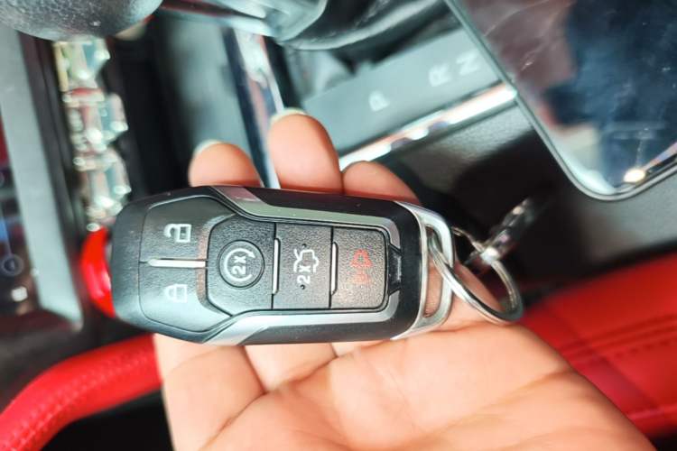 Used Ford Mustang 2015 2.3T Automatic U.S.-Spec Version Vehicle Key