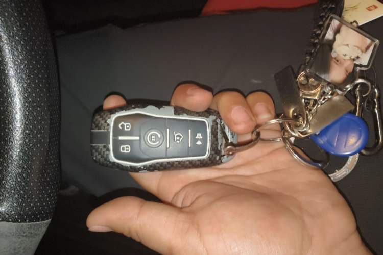 Used Ford Mustang  Vehicle Key