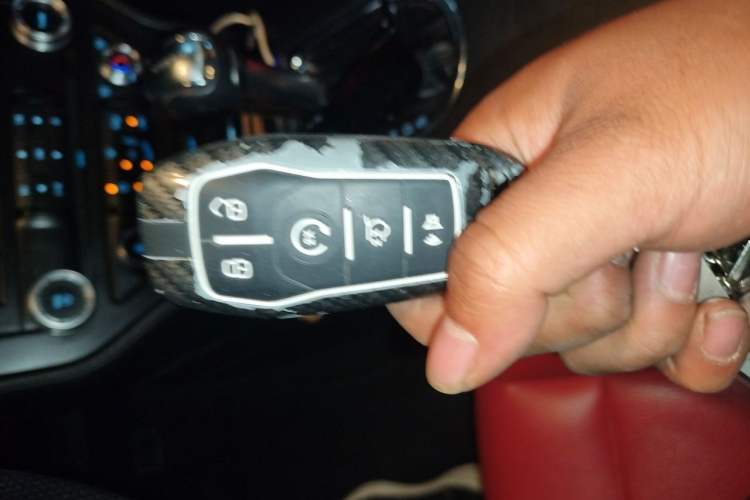 Used Ford Mustang  Vehicle Key