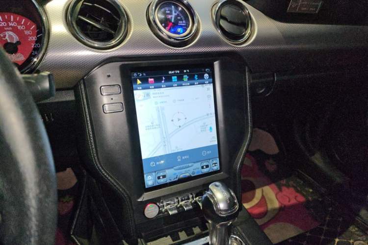 Used Ford Mustang  Audio And AC Panel