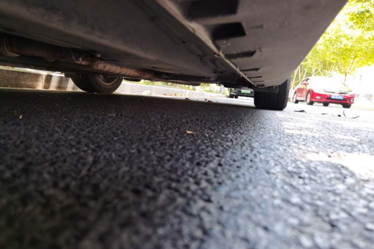 Used Ford Mustang  Chassis Front Left