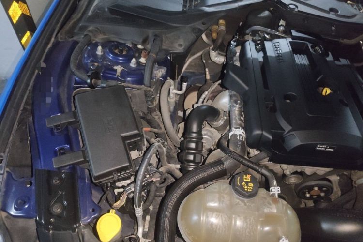 Used Ford Mustang 2015 2.3T Performance Edition Engine Bay Right