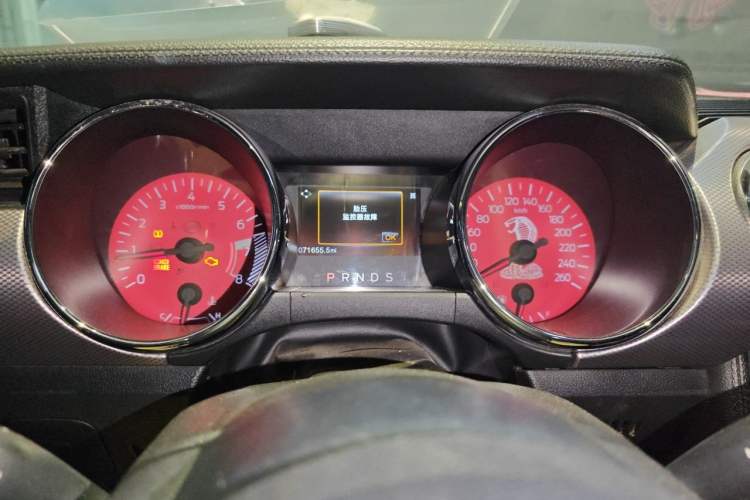 Used Ford Mustang  Instrument Cluster