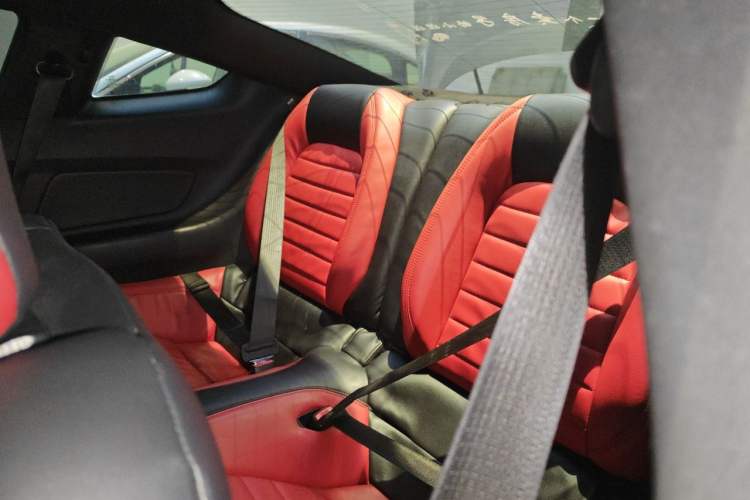 Used Ford Mustang  Left Rear Seat