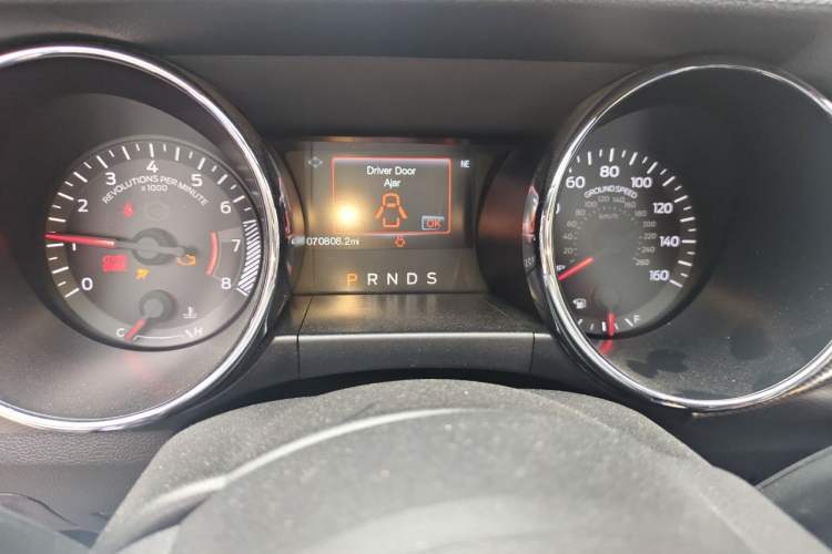 Used Ford Mustang 2015 2.3T Performance Edition Odometer Close Up