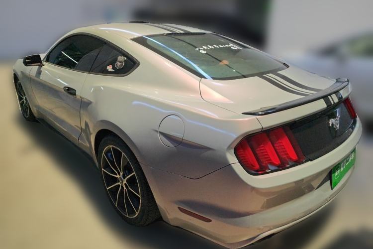 Used Ford Mustang  Rear Left 45 Deg