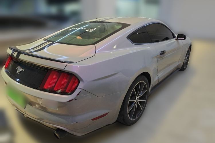 Used Ford Mustang  Rear Right 45 Deg