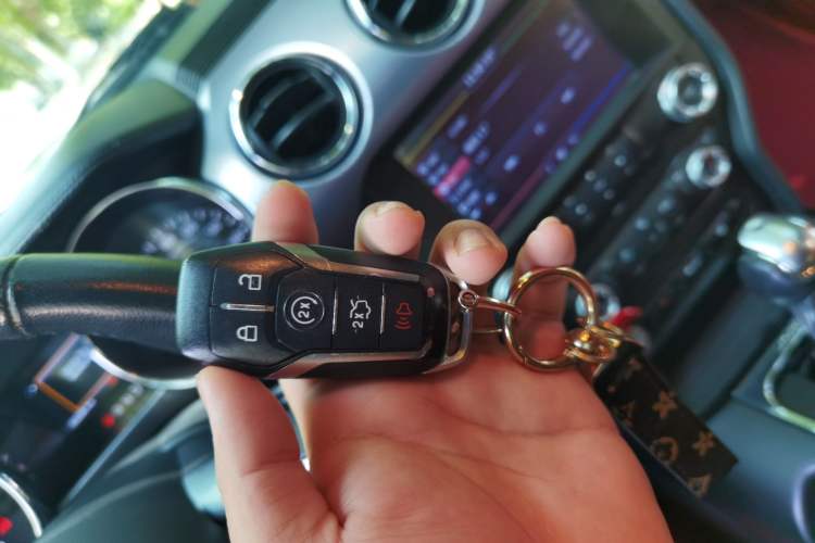 Used Ford Mustang  Vehicle Key