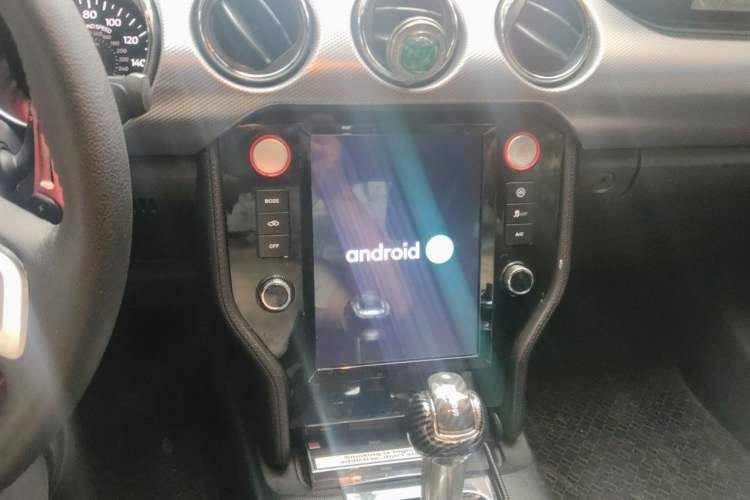 Used Ford Mustang  Audio And AC Panel