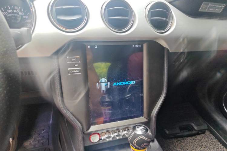Used Ford Mustang 2015 2.3T Performance Edition Audio And AC Panel