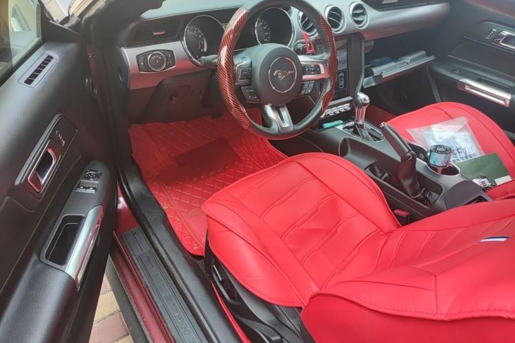 Used Ford Mustang  Driver Seat