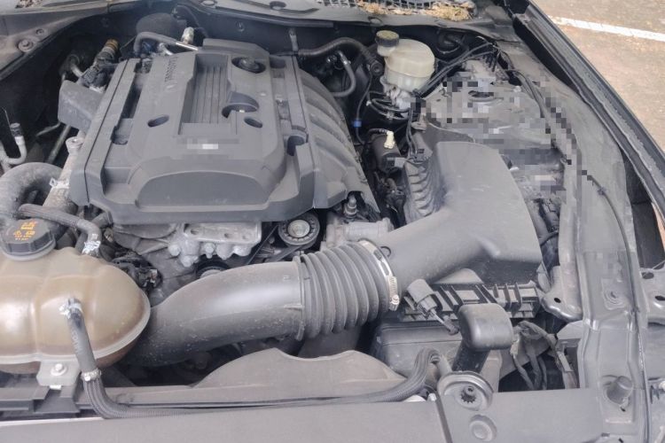 Used Ford Mustang  Engine Bay Left