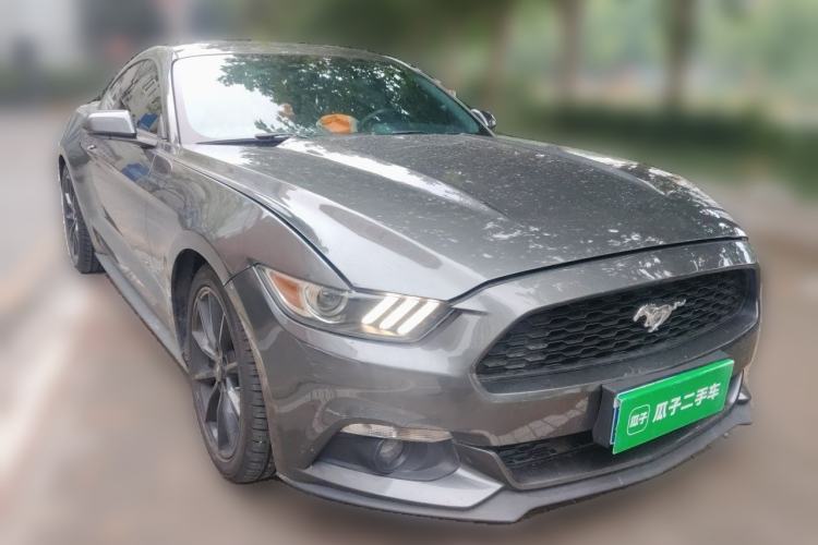 Used Ford Mustang  Front Right 45 Deg