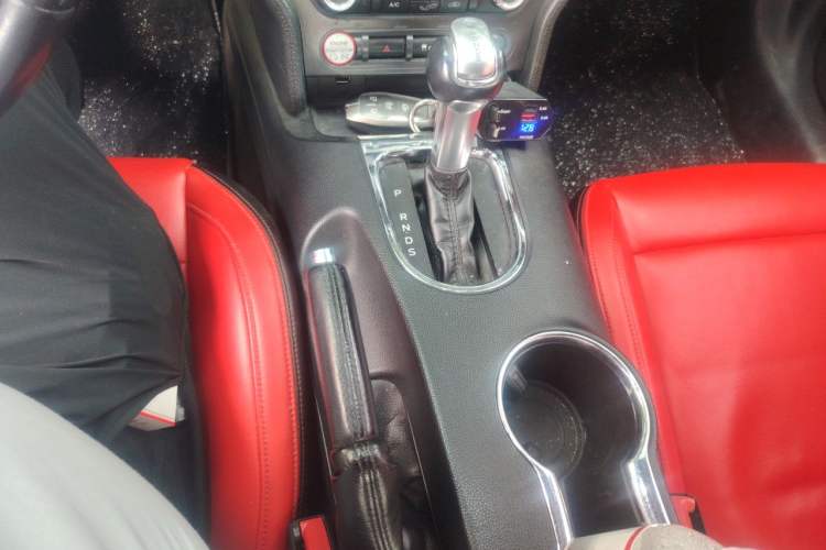 Used Ford Mustang 2015 2.3T Sport Edition Gear Lever